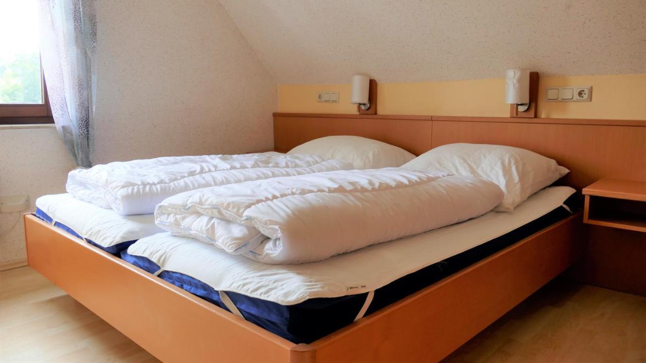 Helles Ferienhaus Im Landhausstil Fuer Bis Zu 10 Personen Frielendorf ภายนอก รูปภาพ