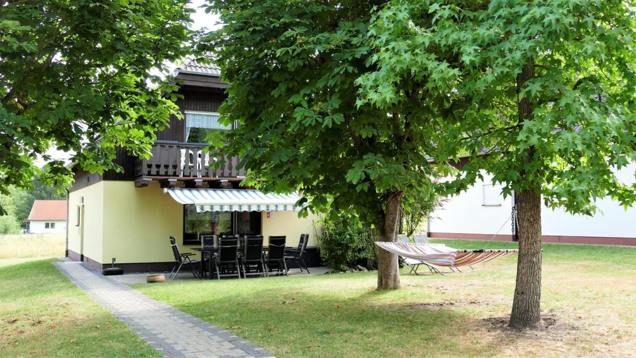 Helles Ferienhaus Im Landhausstil Fuer Bis Zu 10 Personen Frielendorf ภายนอก รูปภาพ